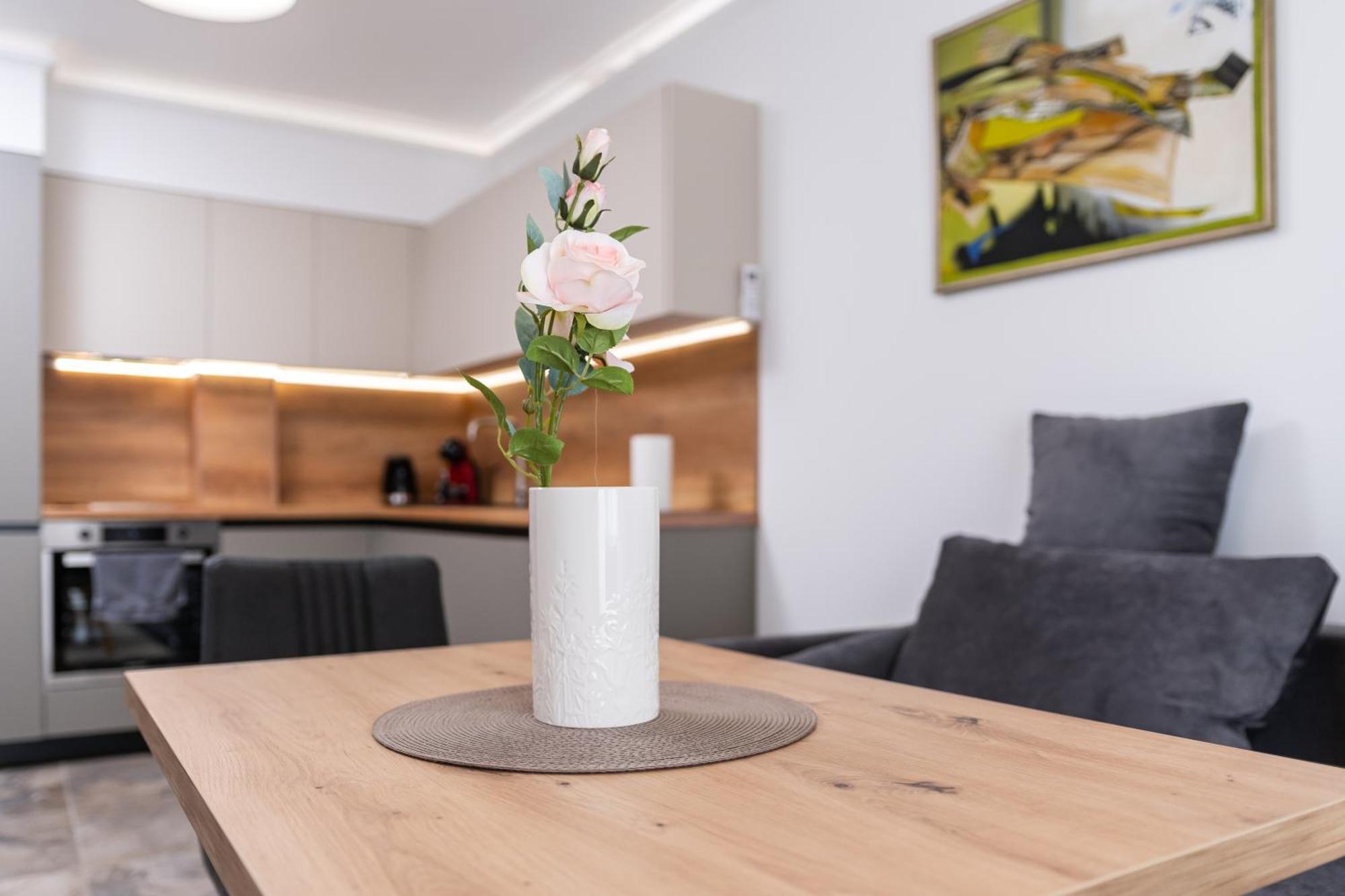 Modern 1-Bedroom Apartments Plovdiv Buitenkant foto